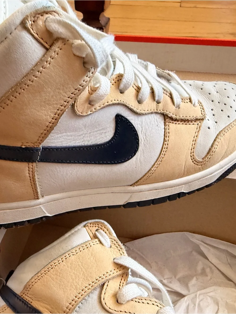 Nike Dunk High Sail Tan Black Men’s 6.5 Women’s 8 DX2044-101 Leather Sneakers